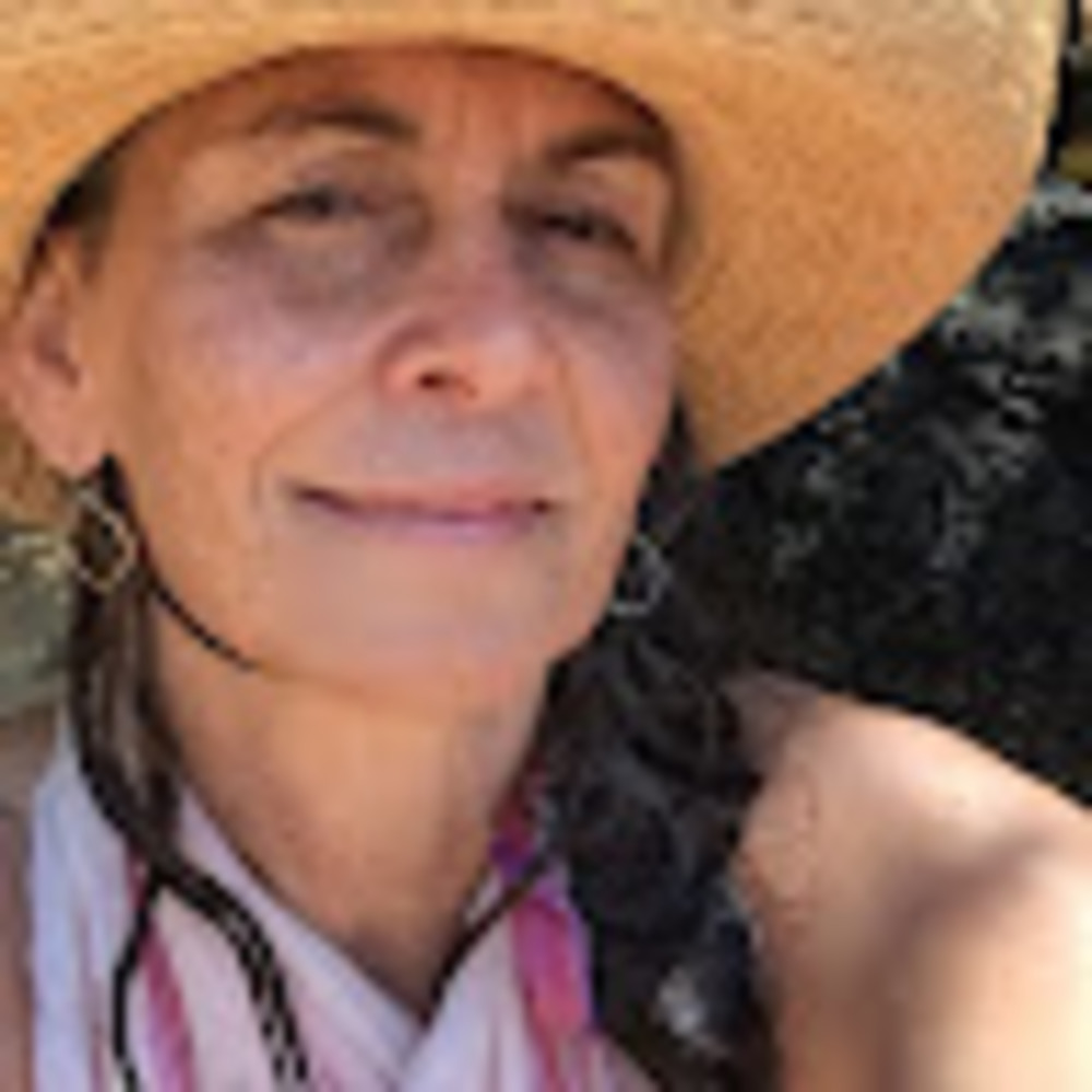 Meet your Posher, Maria